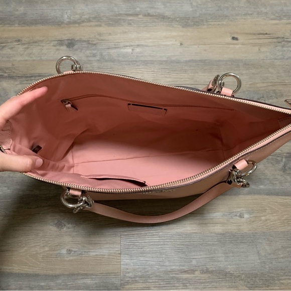 Coach Shoulder Bag City Tote Cammie Chain Bag in Baby Pink - Picture 11 of 11